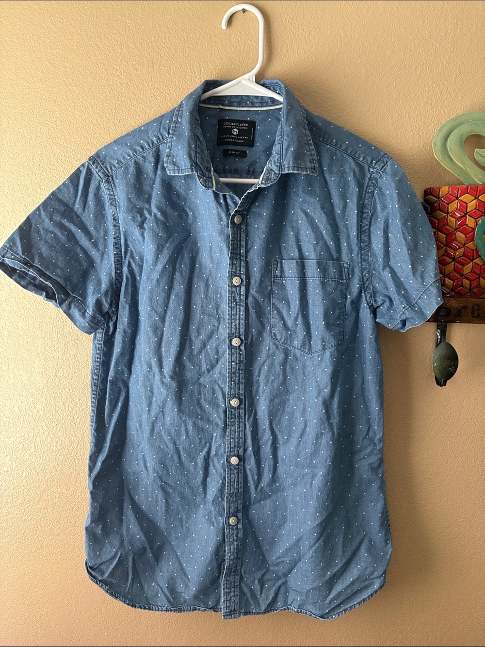 American Eagle Outfitters Light Blue Short-Sleeve Dot-Print Button-Down Shirt